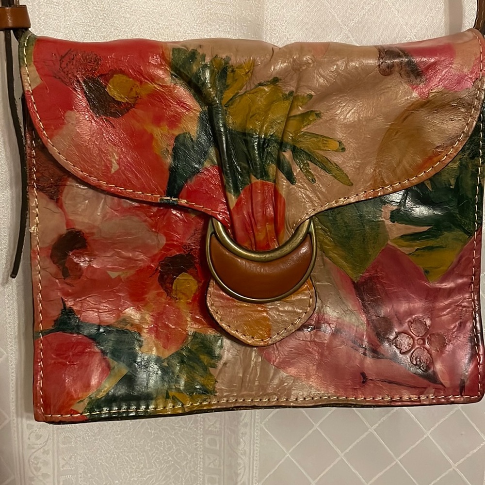 Patricia Nash shoulder leather tropical print handbag
